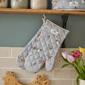Hen House Lane Gauntlets