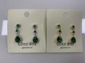 Medium Drop Green Earrings image