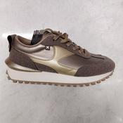 Xti Bronze Trainer