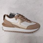 Xti Gold Trainer image
