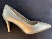 Xti Gold Mid Heel Court Heel image