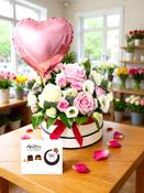 Shades Of Love Hatbox Gift Set