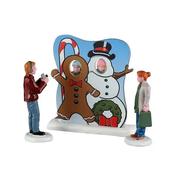 Lemax Frosty Photo Op image