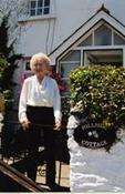 NELL KANE, BORN 1918, FORMER TEACHER, COLLEGE OF MUSIC, CHATHAM ROW (Part 1)