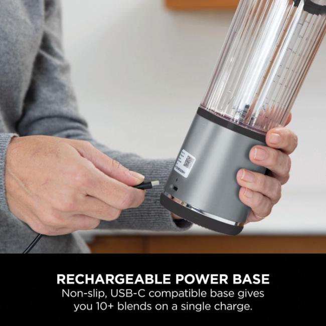 Ninja Blast Portable Blender Black 530ml with Carry Handle, Start/Stop Button, Power Button