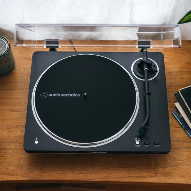 Audio-Technica LP70XBT Bluetooth Belt Drive Turntable Black Automatic