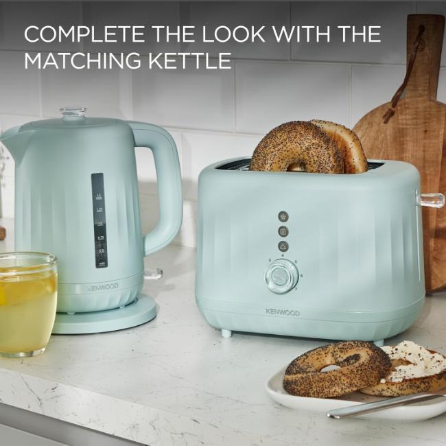 Kenwood Ripple 2 Slice Toaster TCP06.000BL Eggshell Blue - 7 Browning Levels, High-rise Lift, Defrost, Reheat, Removable Crumb Tray, 850W