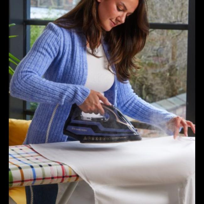 Russell Hobbs Powersteam Ultra Pro Steam Iron 3100W Quartz-Infused Ceramic Soleplate 350ml Water Tank 3m Cord Auto Shut-off