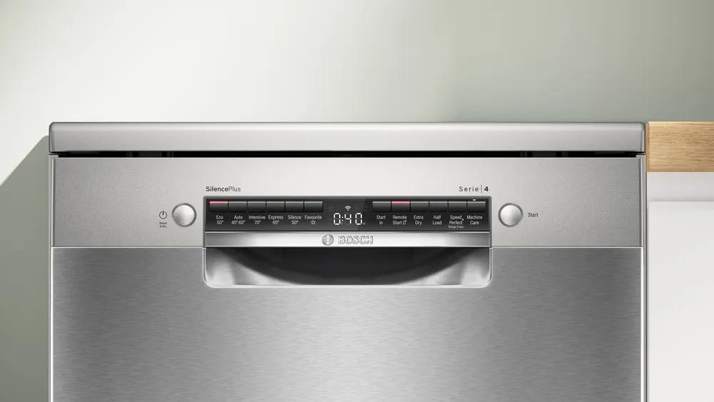 Bosch Series 4 Freestanding Dishwasher Stainless Steel 14 Place Settings ExtraDry Silence Plus Rackmatic Home Connect