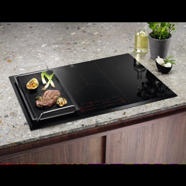 Electrolux 5 Zone Induction Hob 80cm Black with Digital Display, Touch Controls, Hob2Hood