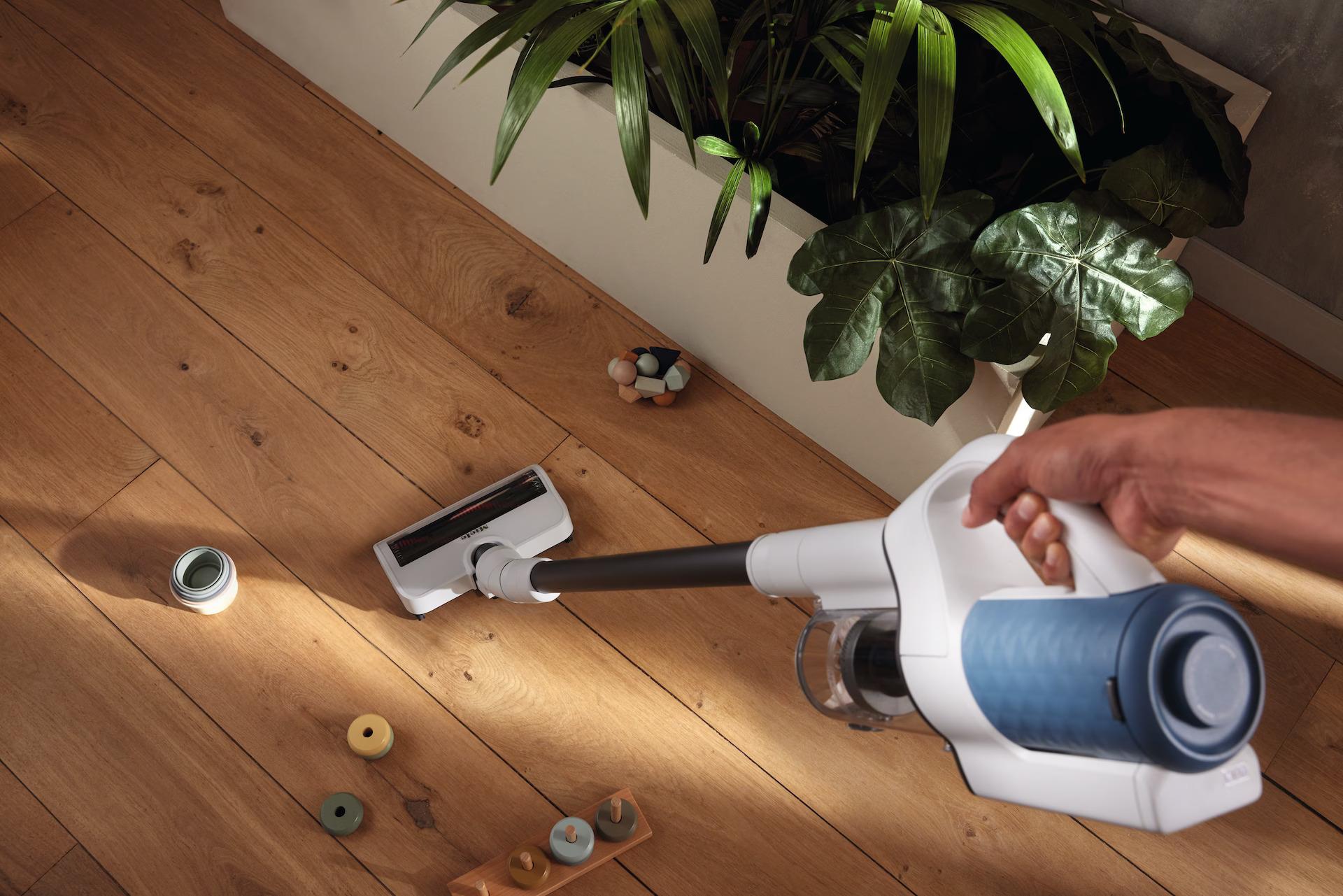 Miele Duoflex HX1 Cordless Vacuum Cleaner - White & Blue