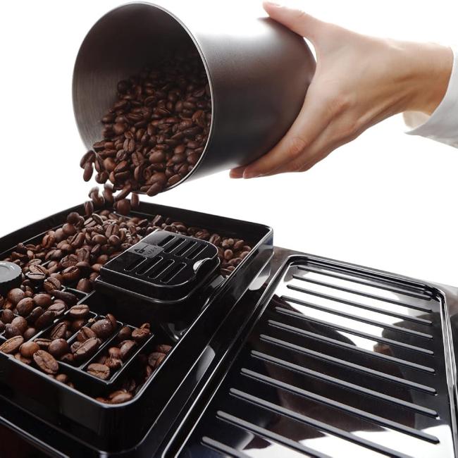 De'Longhi Magnifica Start Bean to Cup Coffee Machine Black | Espresso, Cappuccino, Hot Water | Image Features: Cappuccino, Espresso, Coffee, Hot Water