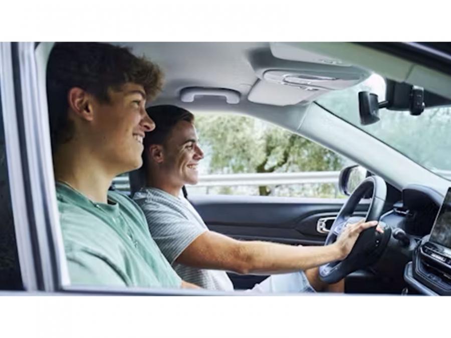 Nextbase Piqo 2K Dash Cam | HD Video, Wi-Fi, GPS, Bluetooth, Voice Control | Android & iOS