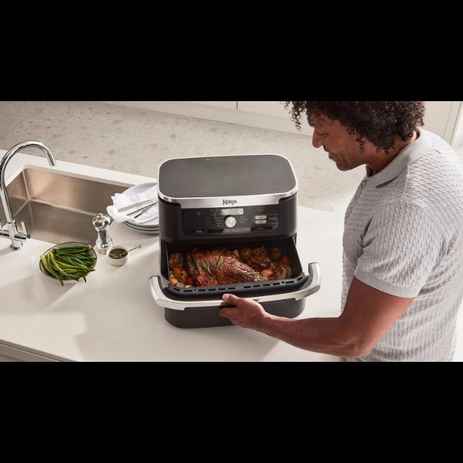 Ninja Foodi 10.4L Air Fryer | AF500UK | FlexDrawer, MegaZone, MAX CRISP, AIR FRY, ROAST, BAKE, REHEAT, DEHYDRATE, PROVE