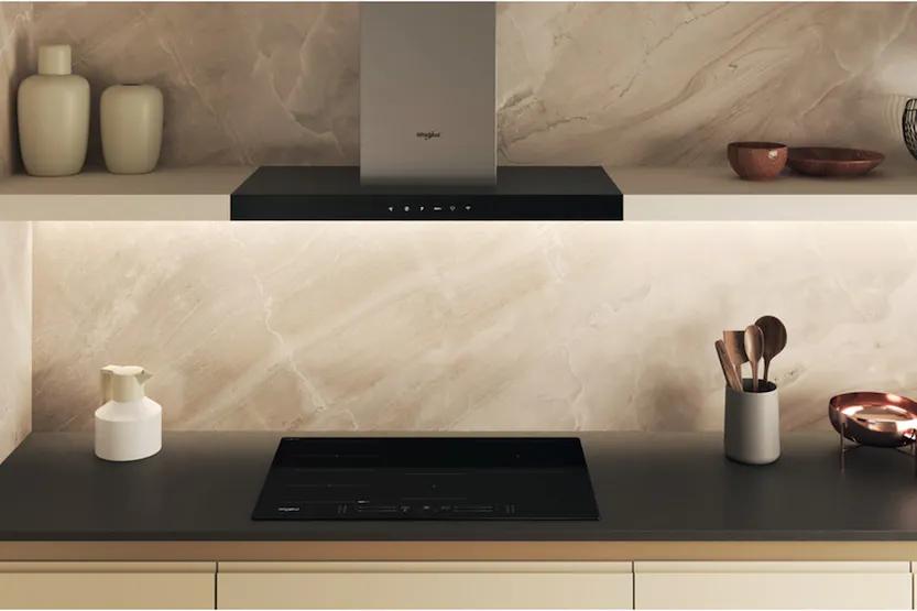 Whirlpool Induction Hob 77cm with CleanProtect, Booster, Flexiside, Chef Control, Timer, Child Lock, Black Glass, Touch Control