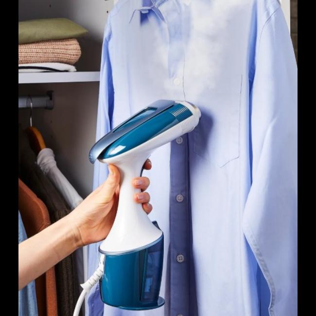 Morphy Richards Handheld Garment Steamer | 1750W | 260ml Tank | 35s Heat Up | Eco/Turbo Steam | Lint Brush & Creaser | Kills Bacteria