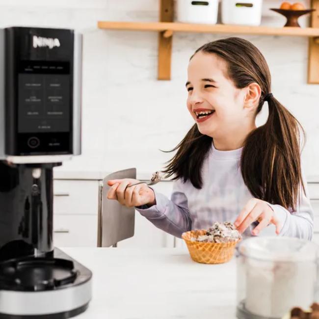 Ninja CREAMi Ice Cream & Frozen Dessert Maker - Black & Silver | 7 Programs, Ice Cream, Sorbet, Smoothie Bowl, Gelato, Milkshake, Light Ice Cream, Mix-In