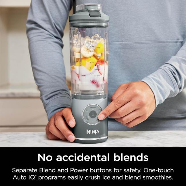 Ninja Blast Max Portable Blender Silver 570ml 11.1V Up to 25 Blends Crush Smoothie Manual Blend H:30 W:9 D:11.5cm 1.3kg