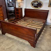 Beautiful mahogany king size sleigh bedframe image