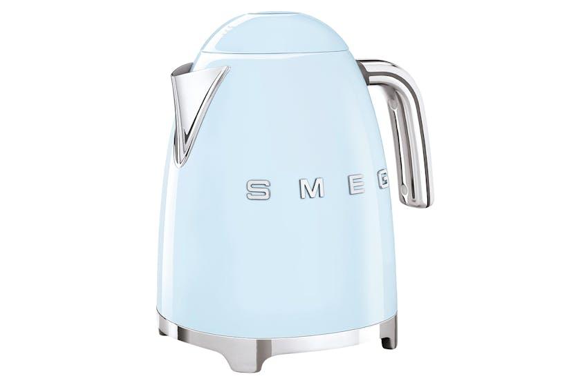 Smeg 50's Retro Style Pastel Blue Kettle 1.7L | 360° swivel base, Auto shut-off, Removable filter, Concealed heating element, Anti-slip feet, Soft opening lid, Stainless steel