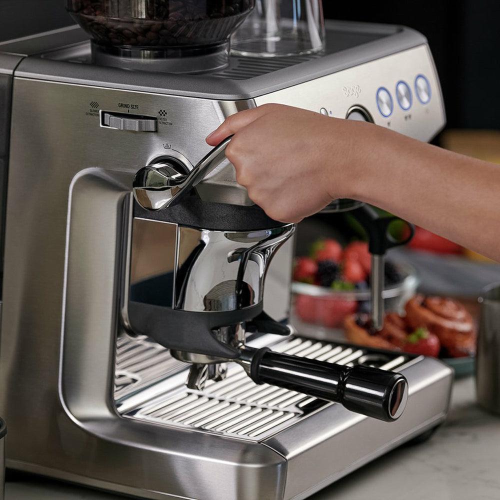 Sage Barista Express Impress Bean to Cup Coffee Machine Black, Integrated Burr Grinder, 25 Grind Settings, Pressure Gauge