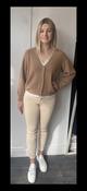 Magic trouser jean in tapioca image