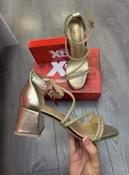 XTI gold  heels image