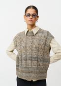 CRÉTON Jenni  vest image