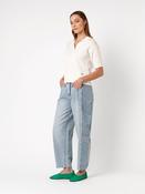 toni liv barrel patch 7/8 jeans in light denim image