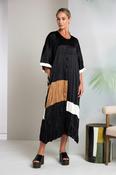 naya crinkle shrug in black
