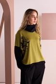 Naya Placement Print Top with Front Angle Seam in Green image
