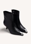 Gioseppo Ankle boots with silver toe cap in Black