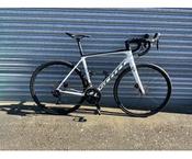 SCOTT ADDICT 20 MEDIUM ROAD BIKE image