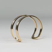 Loquet Rigid Gold Bracelet image