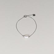 Solitaire Pearl Bracelet image