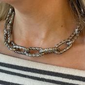Diva Necklace With Diamond-Cut Oval Links image