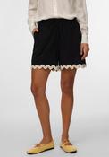 Vero Moda Jenna Scalloped Trim Shorts, Black image