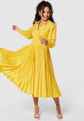 Shops in Ireland selling closet london dresses goldenpages.ie