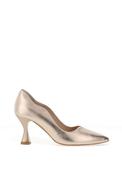Emis Leather Scallop Trim Court Heeled Shoes, Champagne Gold image
