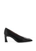 Hispanitas Zinnia Smooth Leather Buckle Court Heels, Black image