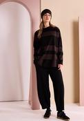 Naya Barrel with Hem Detail Trousers, Black image