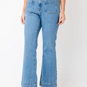Wrangler Flare 6 Soft Jeans, Light Blue image