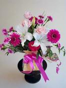 Pink &amp; White Romance Bouquet