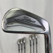 Titleist 620 CB 4-PW (-0.5") AMT Stiff Steel Irons Gents RH image