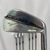 Mizuno MP-18 4-PW Dynamic Gold Stiff Steel Irons Gents RH image