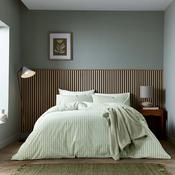 <strong>HELENA SPRINGFIELD</strong> Calico &amp; Chalk Tranquil Check Duvet Cover Set (Multiple Sizes &amp; Colours) image