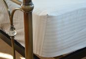 <strong>BELLEDORM</strong> Hotel Stripe Fitted Sheet (15") (Multiple Sizes &amp; Colours) image