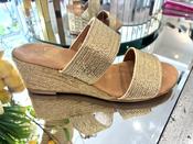 Pinaz Gold Mules image