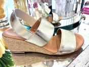 Pinaz Elasticated Wedges in Gold image