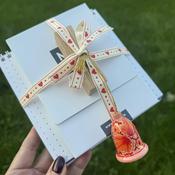 MoMe Power in the Pause Gift — mo me